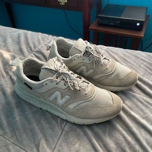 New Balance 997H
